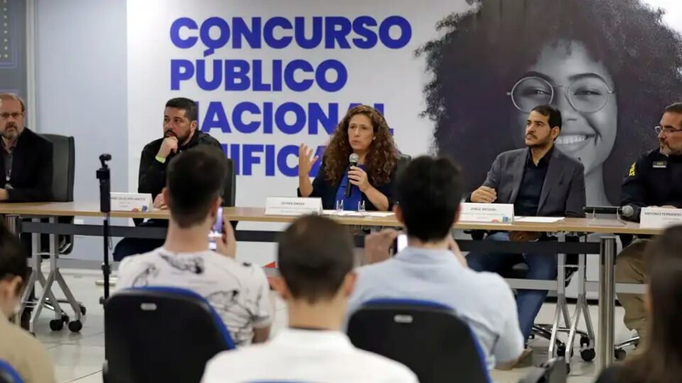 Metade dos candidatos se abstém de concorrer ao Concurso Nacional Unificado