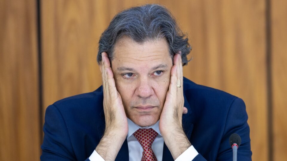 Haddad quer imposto global sobre super-ricos para driblar “dificuldade de taxar” no Brasil