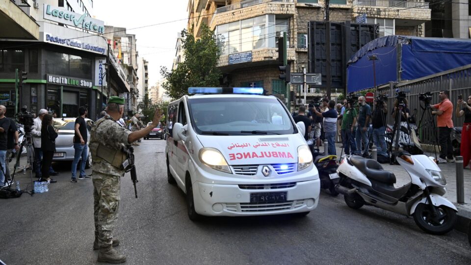 Líbano e Hezbollah culpam Israel por explosões de pagers que deixaram mortos e feridos